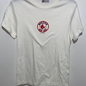 Sun & Ocean Women's White Red Boston Red Sox Short Sleeve T-Shirt Size Medium